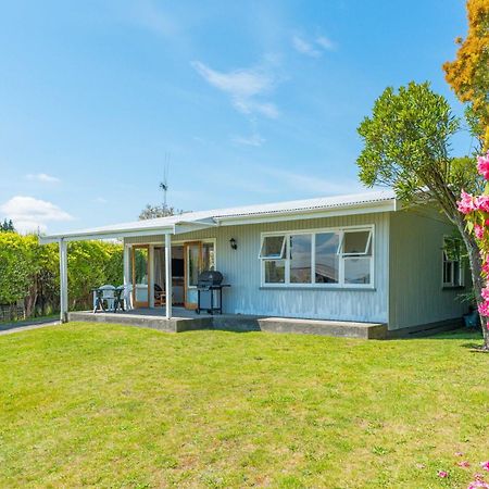 Lakeview Cottage - Rainbow Point Holiday Home Taupo Exteriér fotografie