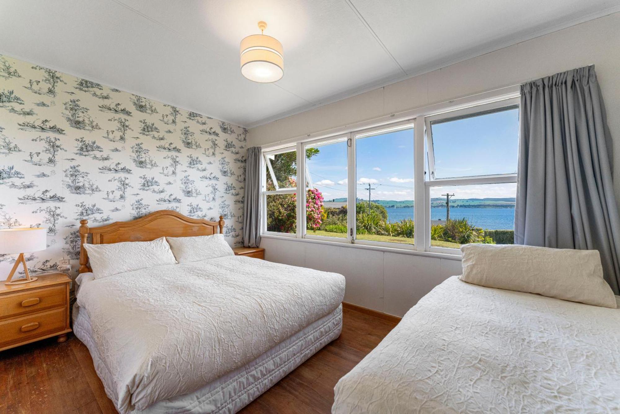 Lakeview Cottage - Rainbow Point Holiday Home Taupo Exteriér fotografie